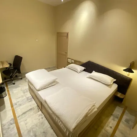 Backpackers Den-3